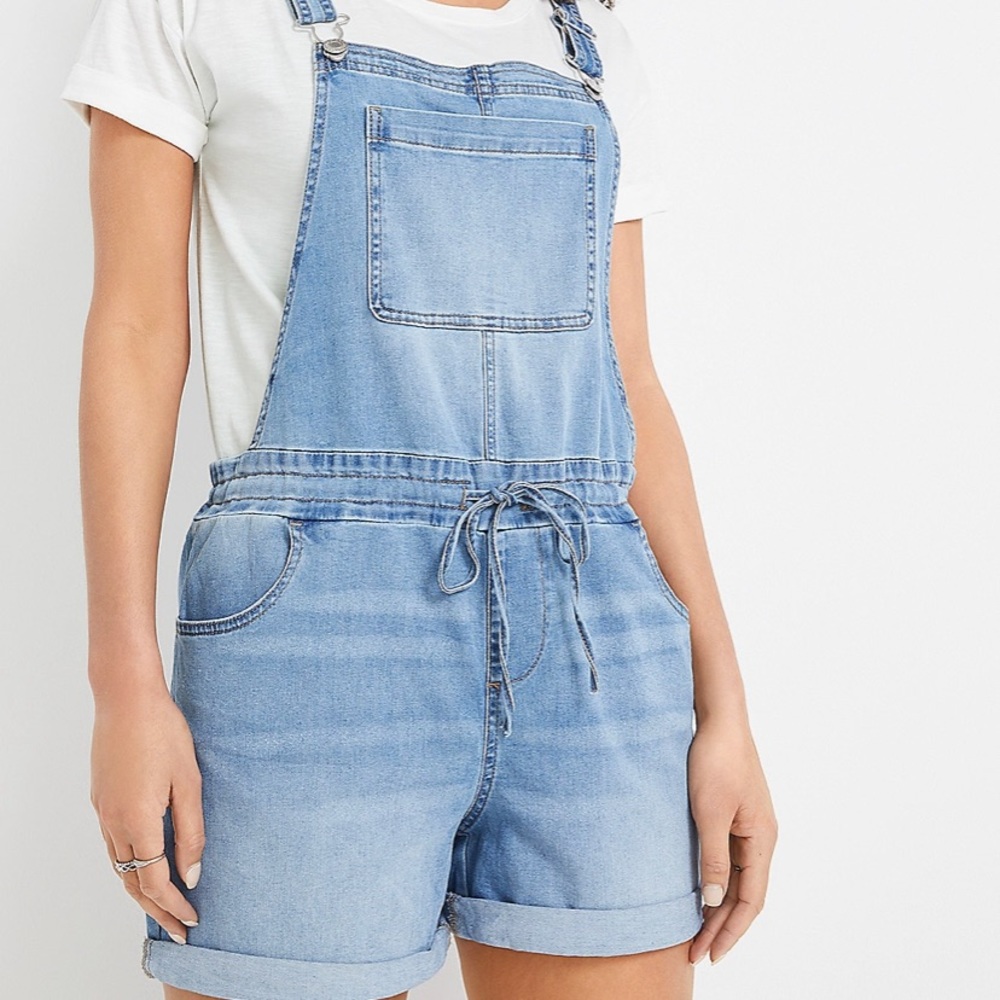 Short overalls